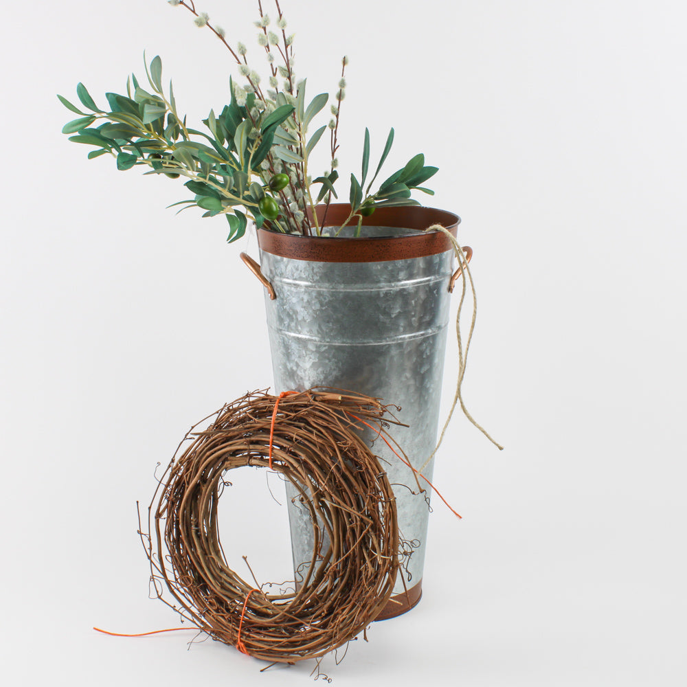 Make a twig garland for FREE!