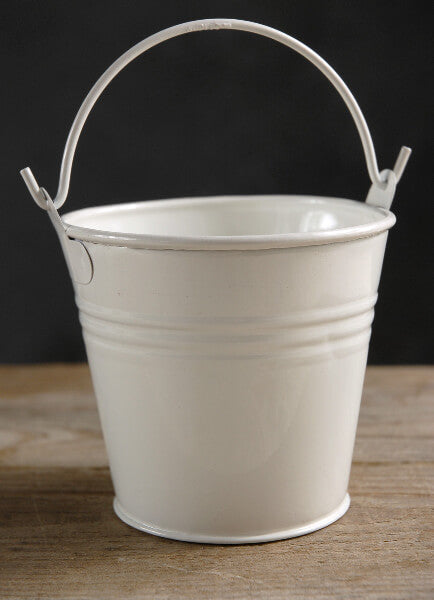 Metal Bucket with Handle – Rustics for Less